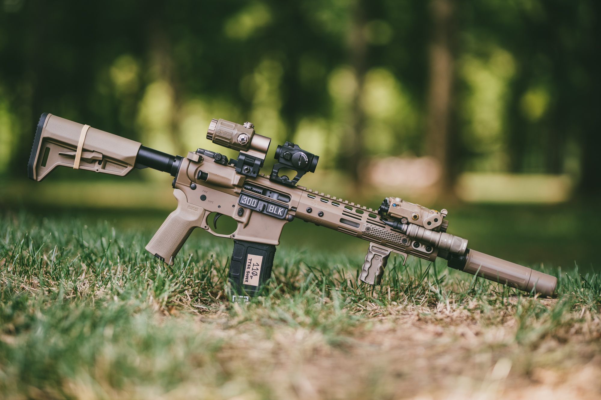 Best AR-15 Foregrips featured image